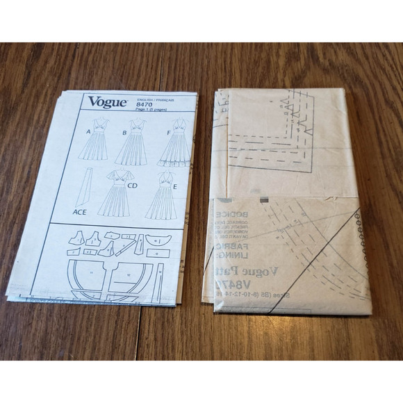 Easy V-Neck Dress Sewing Pattern~Swing Skirt & Sash Vogue V8470 - Picture 6 of 6